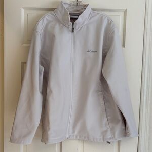 Women’s Columbia Soft Shell Cream Gray Full-Zip Jacket